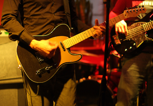 band at bar