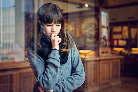 girl at museum