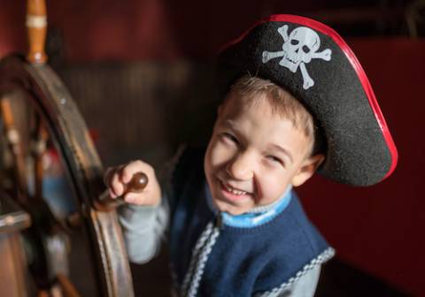 kid enjoying pirate ship cruise